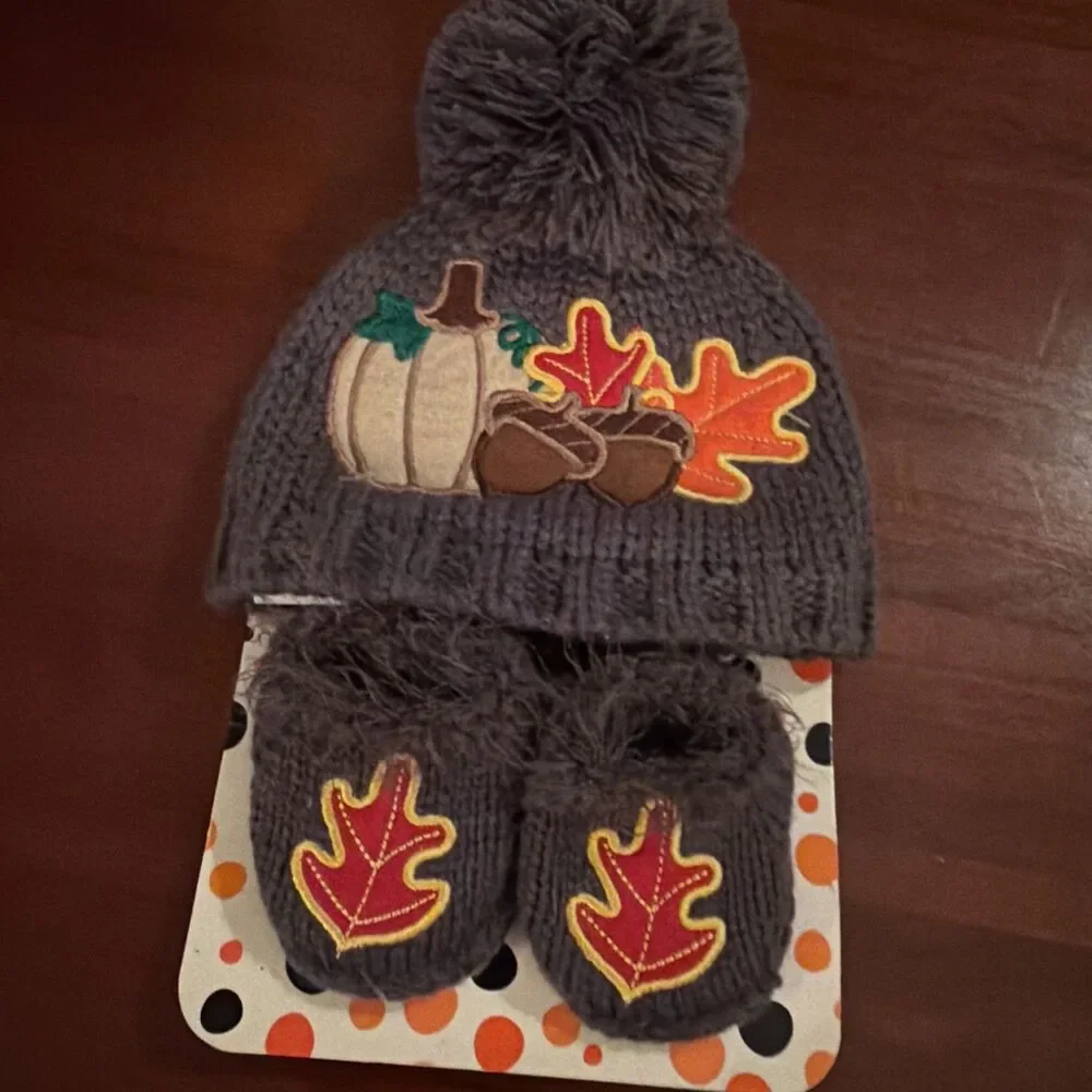 Little Me Baby Pumpkin Autumn Hat and Booties 0-6 months NEW NWT Cute Fall Gift!